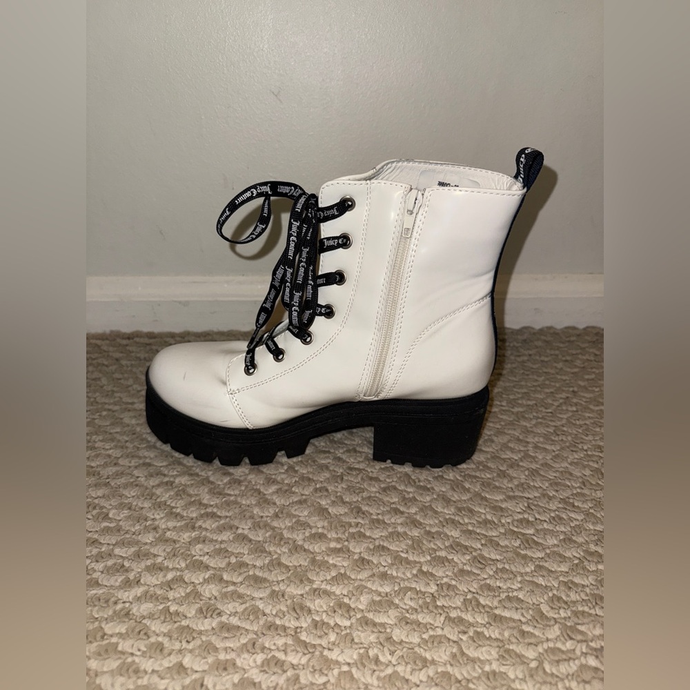 JUICY COUTURE White Combat Boots SIZE: 8 - Picture 6 of 10